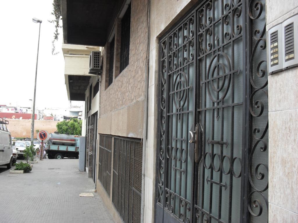 House City Center Rabat Ruang foto